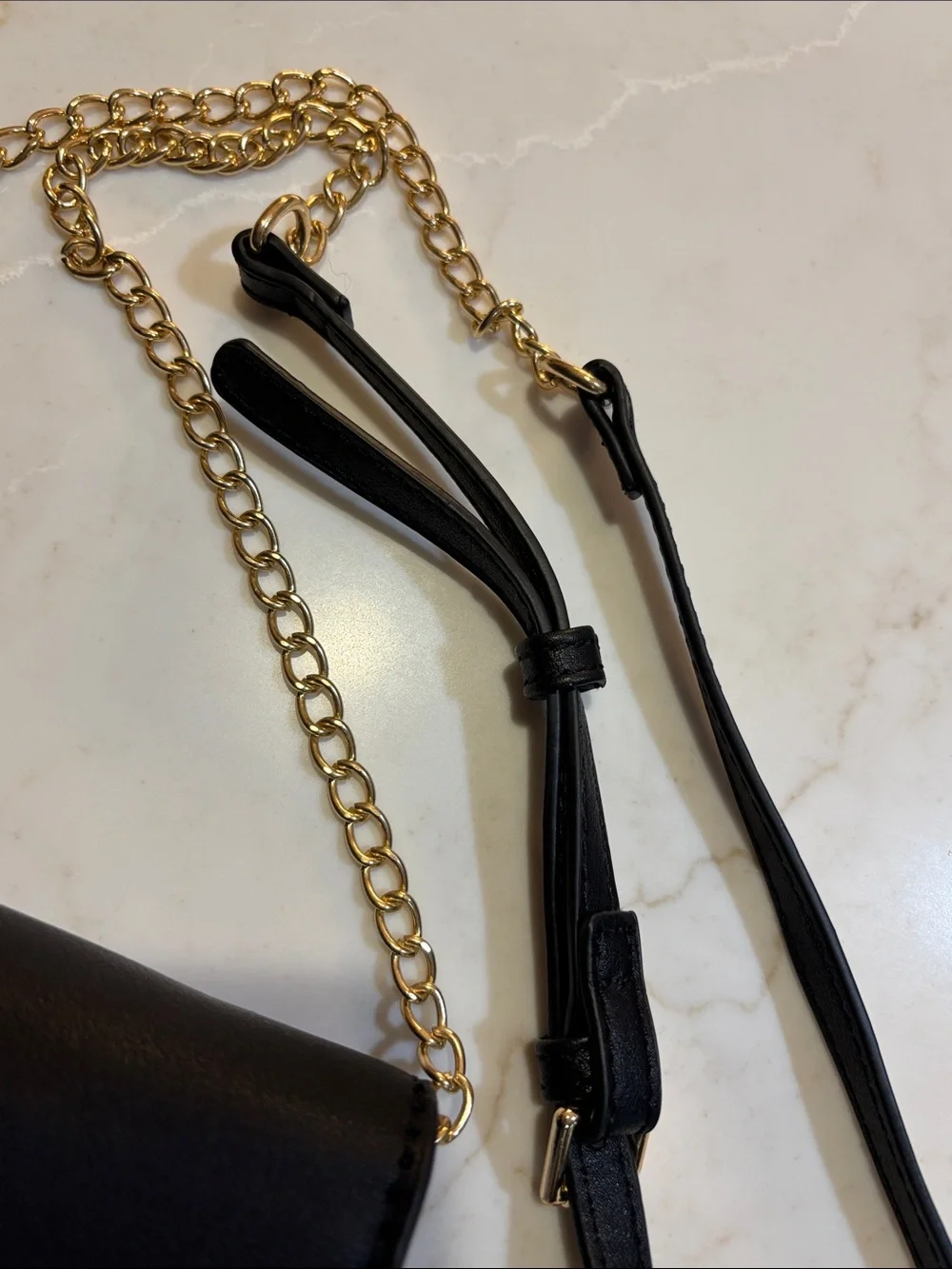 Urban Expressions Hester Crossbody Bag Gold and Faux Leather Chain NWOT
